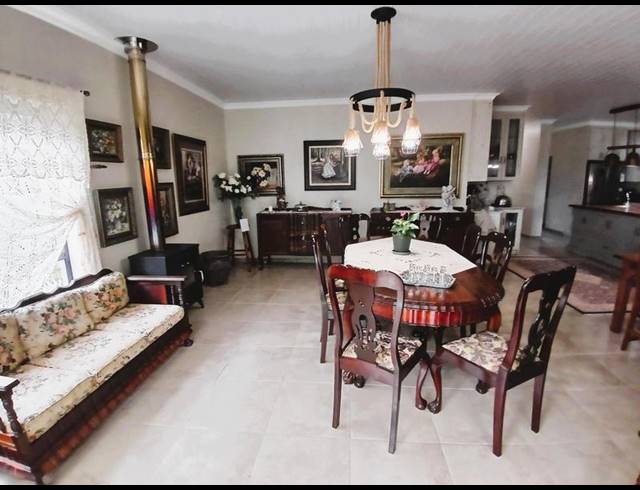 3 BEDROOM HOUSE FOR SALE IN STILBAAI-WES